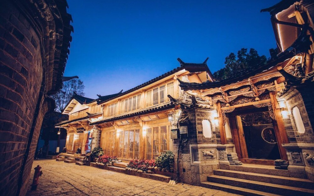 Lijiang Shushi Zhengliu Mujiayuan Hotel