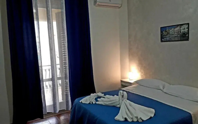 Milazzo Port Big Rooms