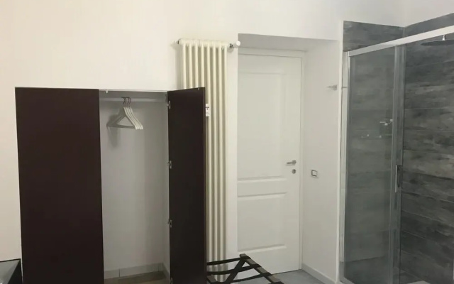 Mercato Rooms