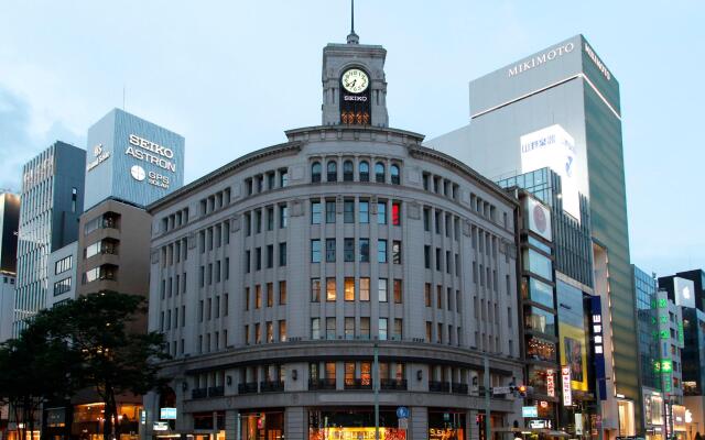 APA Hotel Kanda-Jimbocho-Ekihigashi вид на фасад