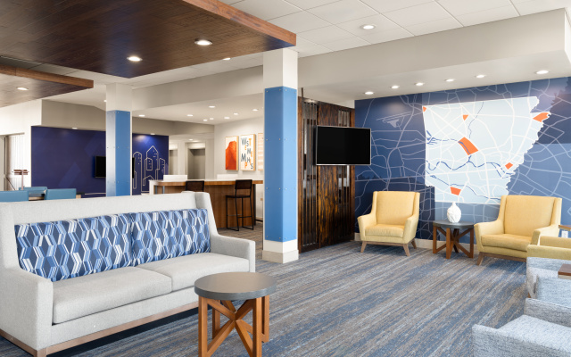 Holiday Inn Express and Suites West Memphis by IHG