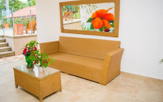 Senderos del Mar, Hotel con AC, Piscina, cerca de Tayrona