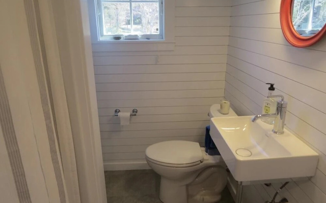 100 Beach Plum Road - Two Bedroom House