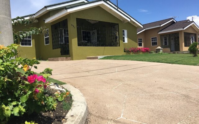 Отель Drax Hall Country Club's Sweet Escape Очо-Риос вид на фасад
