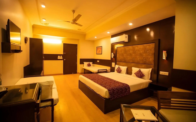 OYO 396 Hotel Milestone 251