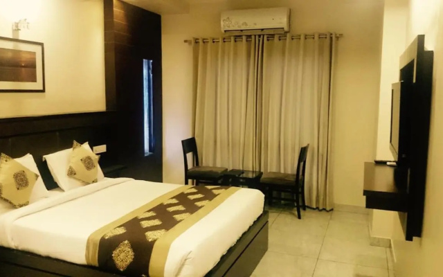 Hotel Plaza Inn