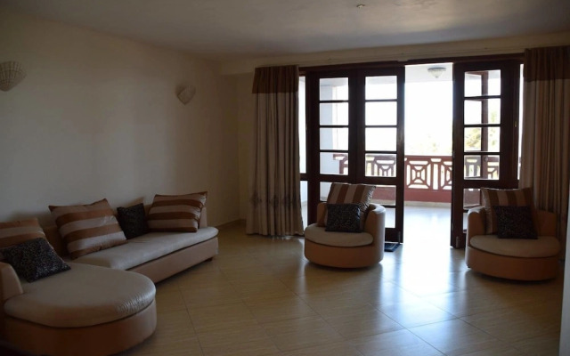 The La Mera Beach Apartments