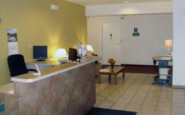 Rodeway Inn Salina North