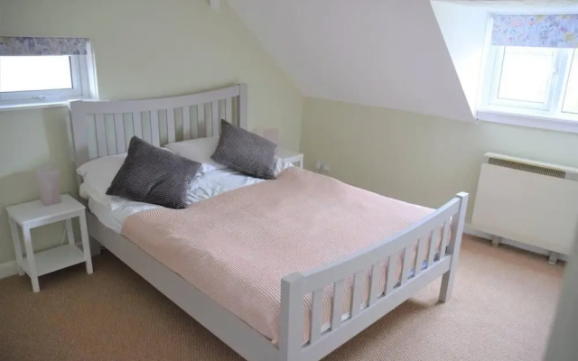 Charming 3-bed Apartment in Talgarth Powys