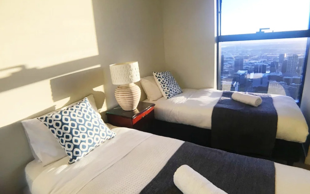 Sky City Serviced Apartment