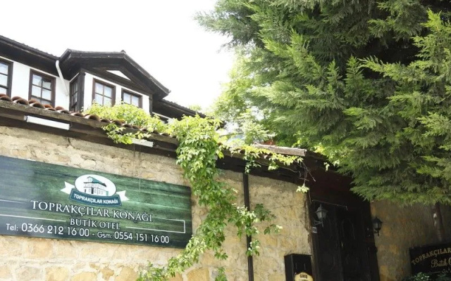 Toprakcilar Villas