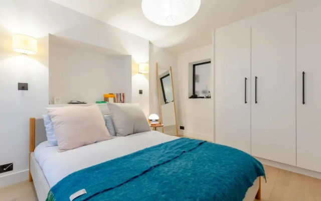 Chic 1BD Flat W/private Terrace Knightsbridge!