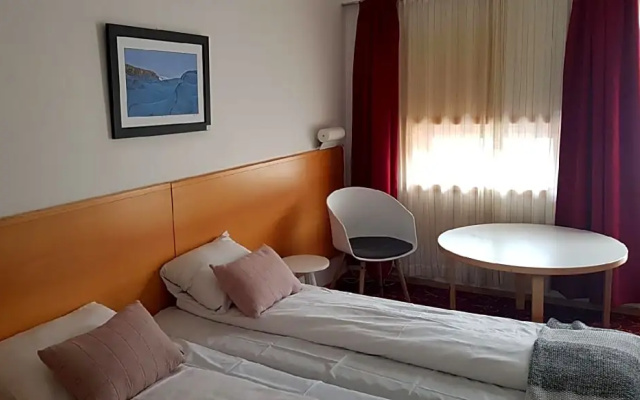 Glomfjord Hotel
