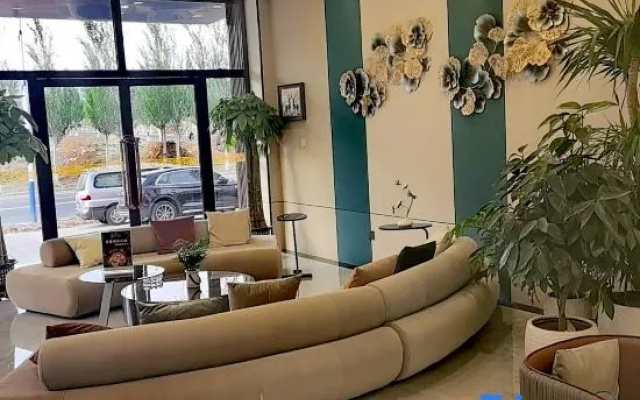 Dongsheng Yujing Homestay (Xinghe North Station Branch)