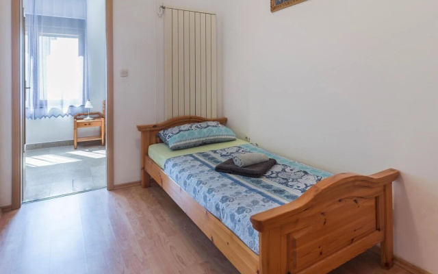 Beautiful Apartment in Pula With Wifi and 3 Bedrooms