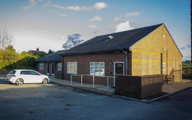 Live in Leeds Greenhill Bungalows