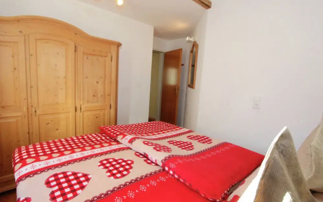 Spacious Apartment in Sankt Gallenkirch near Ski Lift
