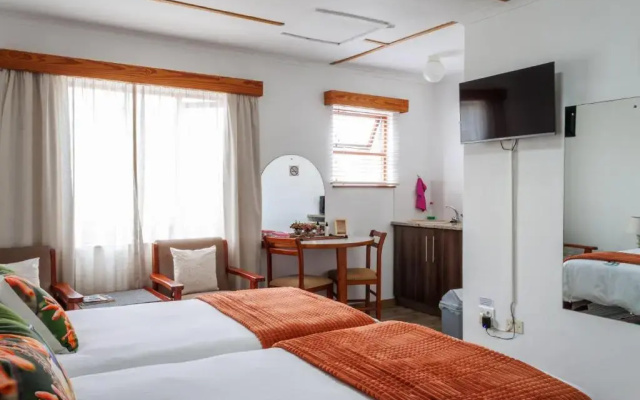 Haus Garnison Bed & Breakfast
