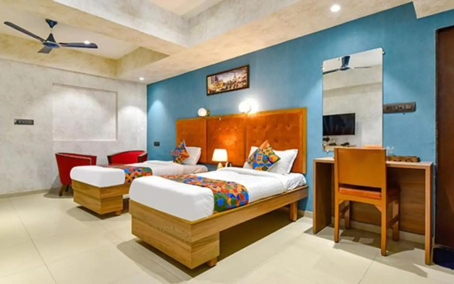 Collection O 88939 Siddharth Corporate