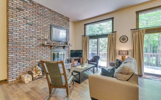 Windham Retreat w/ Private Deck & Mtn Views!