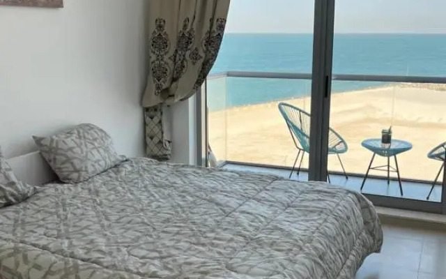 Beautiful Studio Apartment In Al Marjan Island