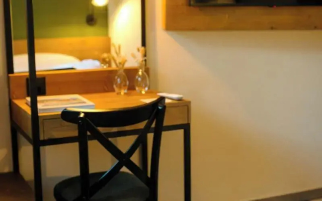 Seven Town House Boutique Hotel