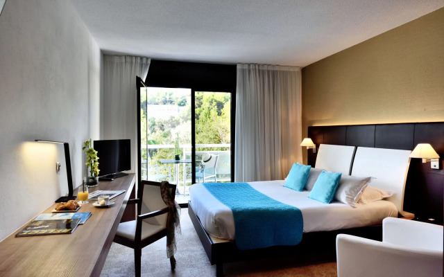 Mouratoglou Hotel & Resort