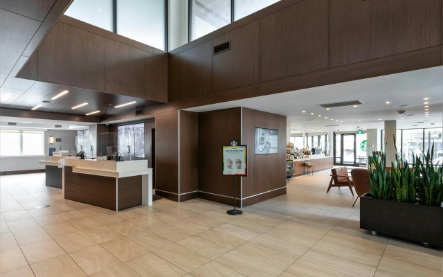 DoubleTree by Hilton Hotel & Suites Victoria