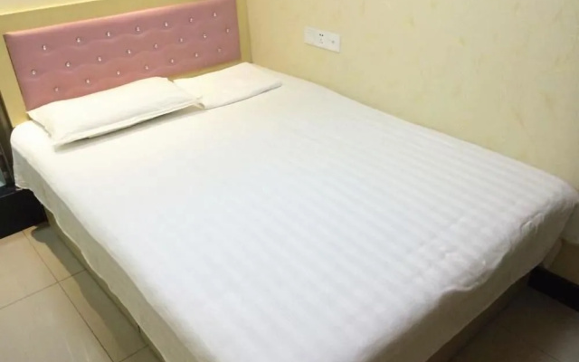Jintaohong Taoyuan Hotel