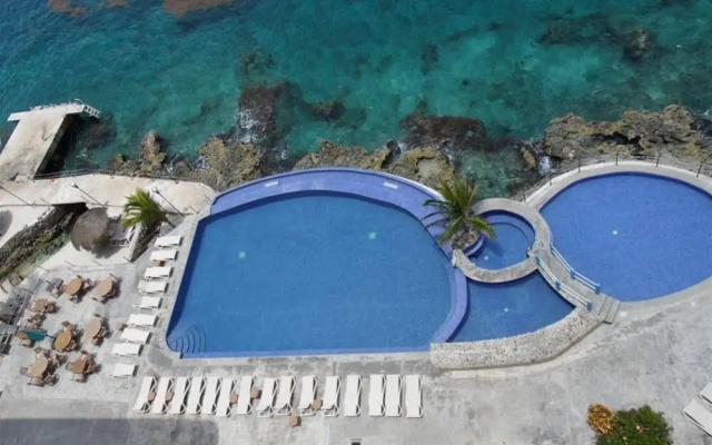 Villa Del Arcos
