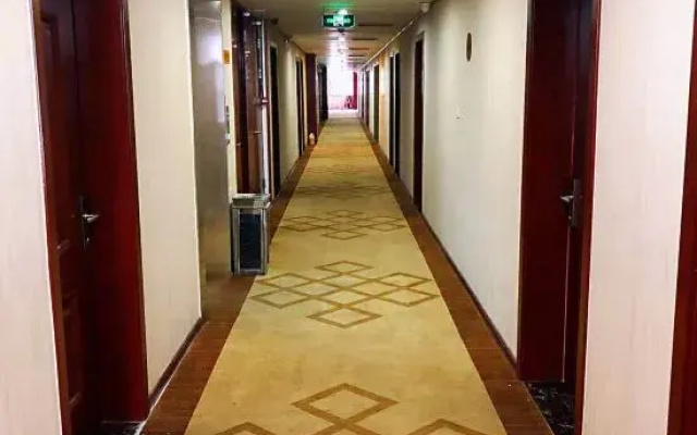 Huojia Dongxi Hotel