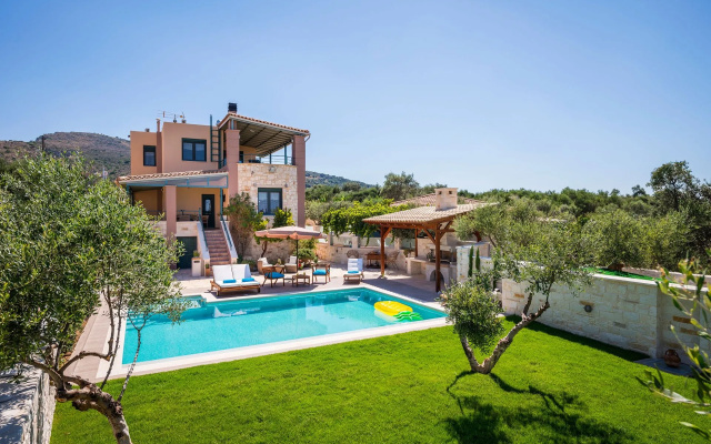 Antonia Luxury Villas