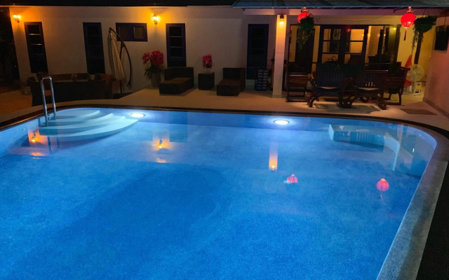 Phuket Gay Homestay