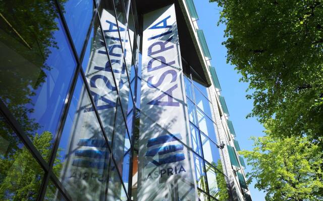 Отель Aspria Berlin Ku'damm Германия, Берлин - 1 отзыв об отеле, цены и фото номеров - забронировать отель Aspria Berlin Ku'damm онлайн вид на фасад