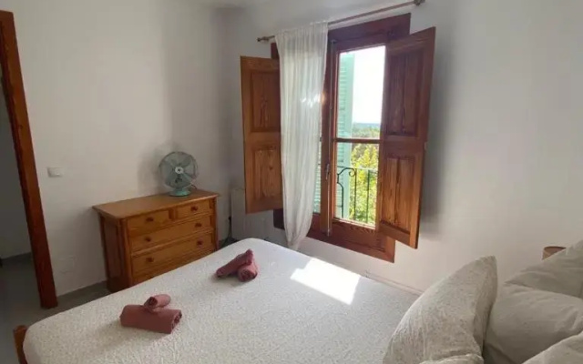 Ses Alzines Apartamento integrado en Casa Rural Habitada