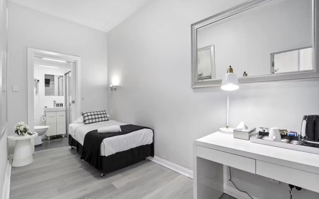 Airport Hotel Sydney
