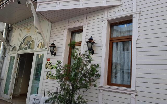 Отель Kupeli Palace Стамбул вид на фасад