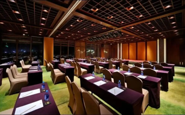 Xishan Hotsprings Resort & SPA