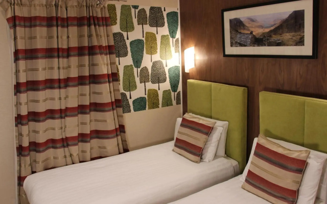 Cheshire Hotel