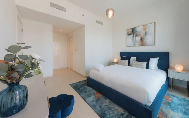 Lavish 2BR in Downtown Views Close to Dubai Mall Burj Khalifa