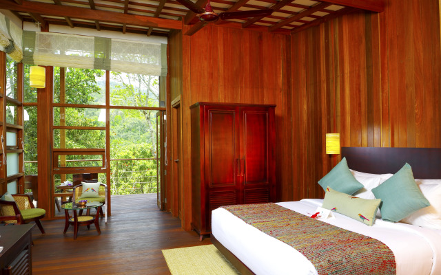Niraamaya Retreats Cardamom Club
