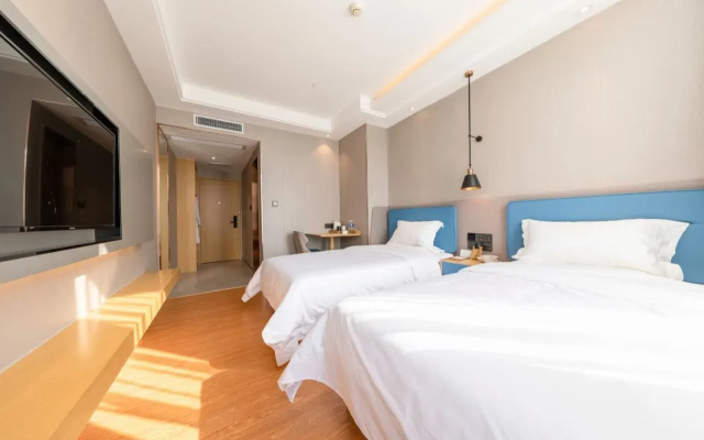 Zmax Hotel (Guangzhou Beijing Road Pedestrian Street, Haizhu Square Metro Station)