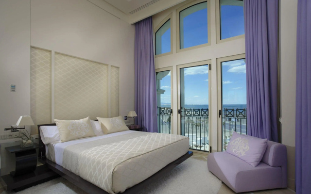 Курортный отель Las Arenas Balneario