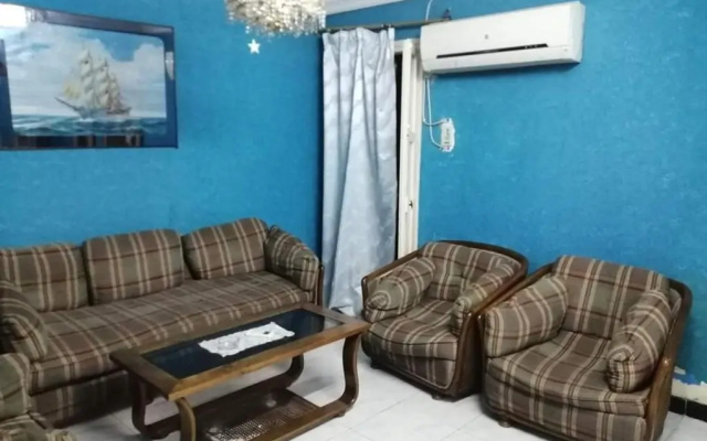 apartment 45 St.