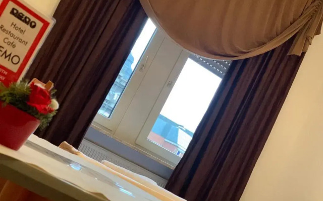 Hotel Restaurant Memo