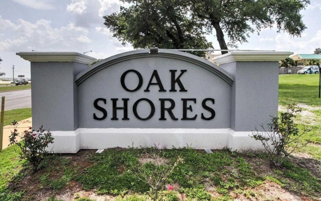Oak Shores-Oak Shores 90