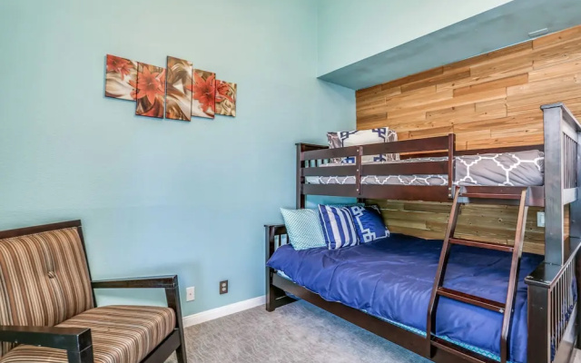 819 Palm Springs - 3 Br Home