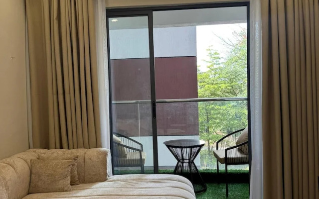 Tranquil 1-bedroom Apartment in Lavington, Nairobi