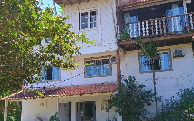 Namorada Brava Guest House