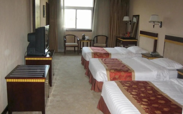 Orange Hotel  (Beijing huiyizhongxin）